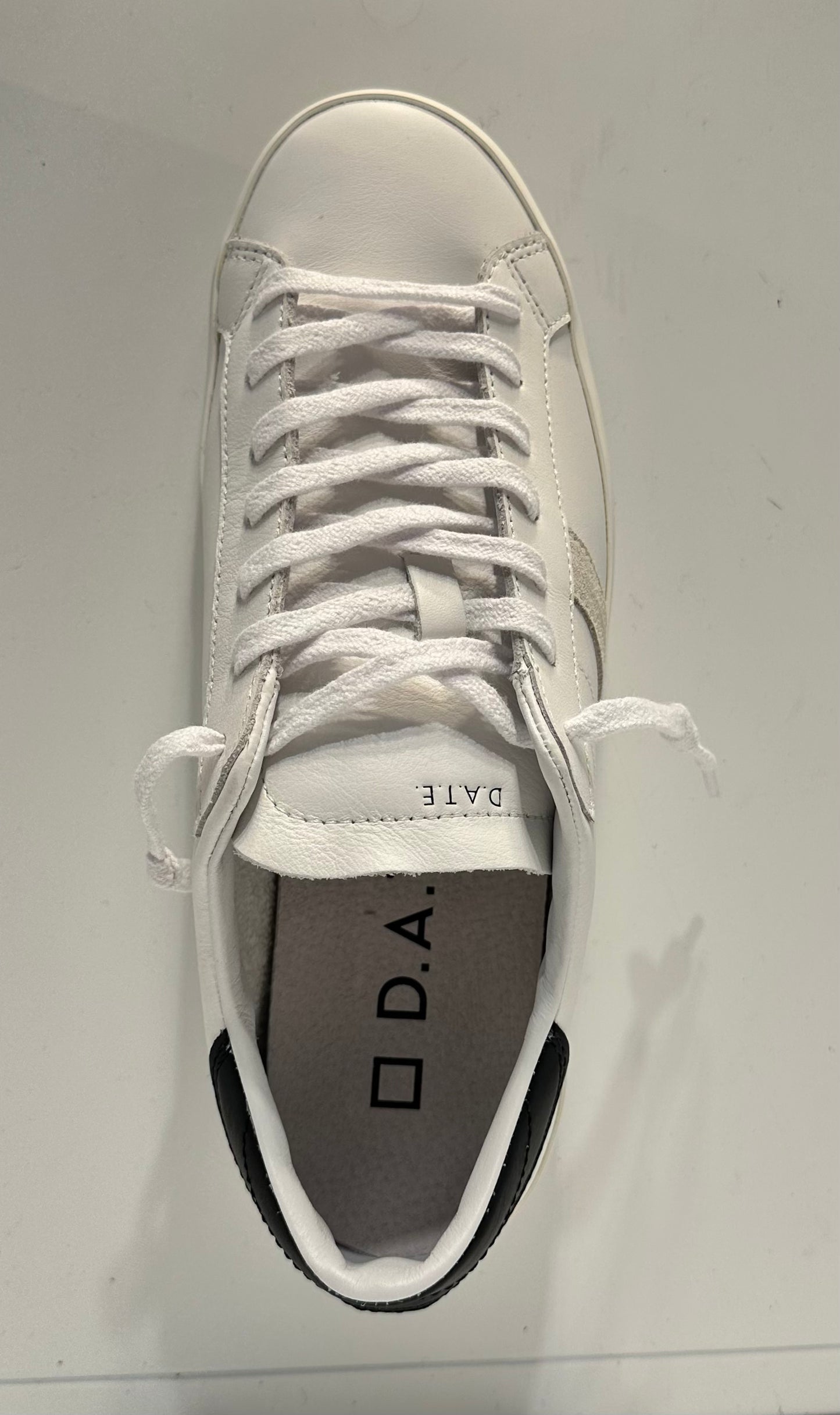 D.A.T.E. Hillow Calf White-Black