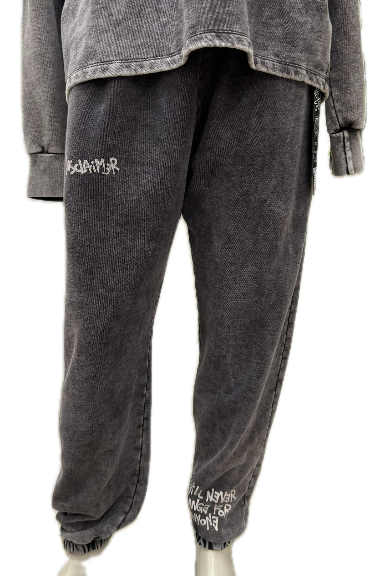 Disclaimer tuta nero slavato