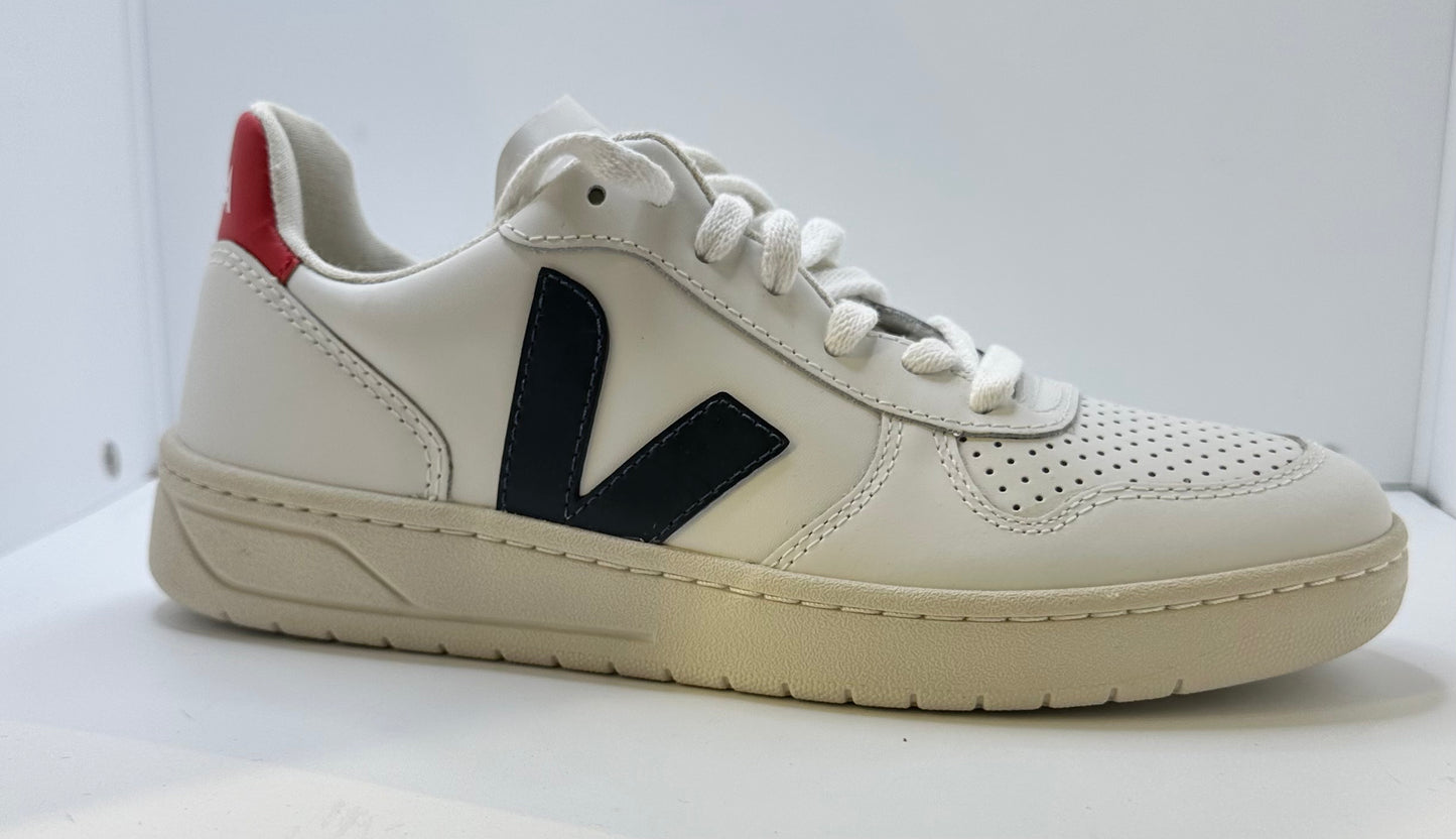 Veja v-10 leather extra white nautico pekin
