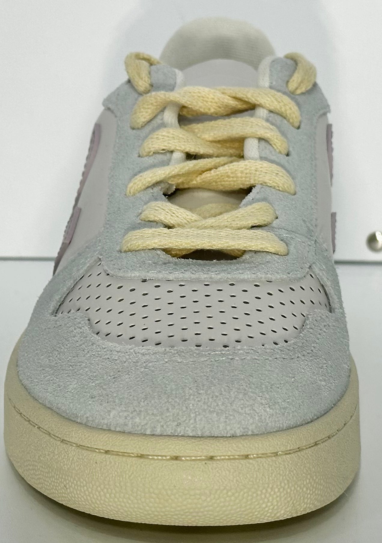 Veja v10 gravel parme menthol