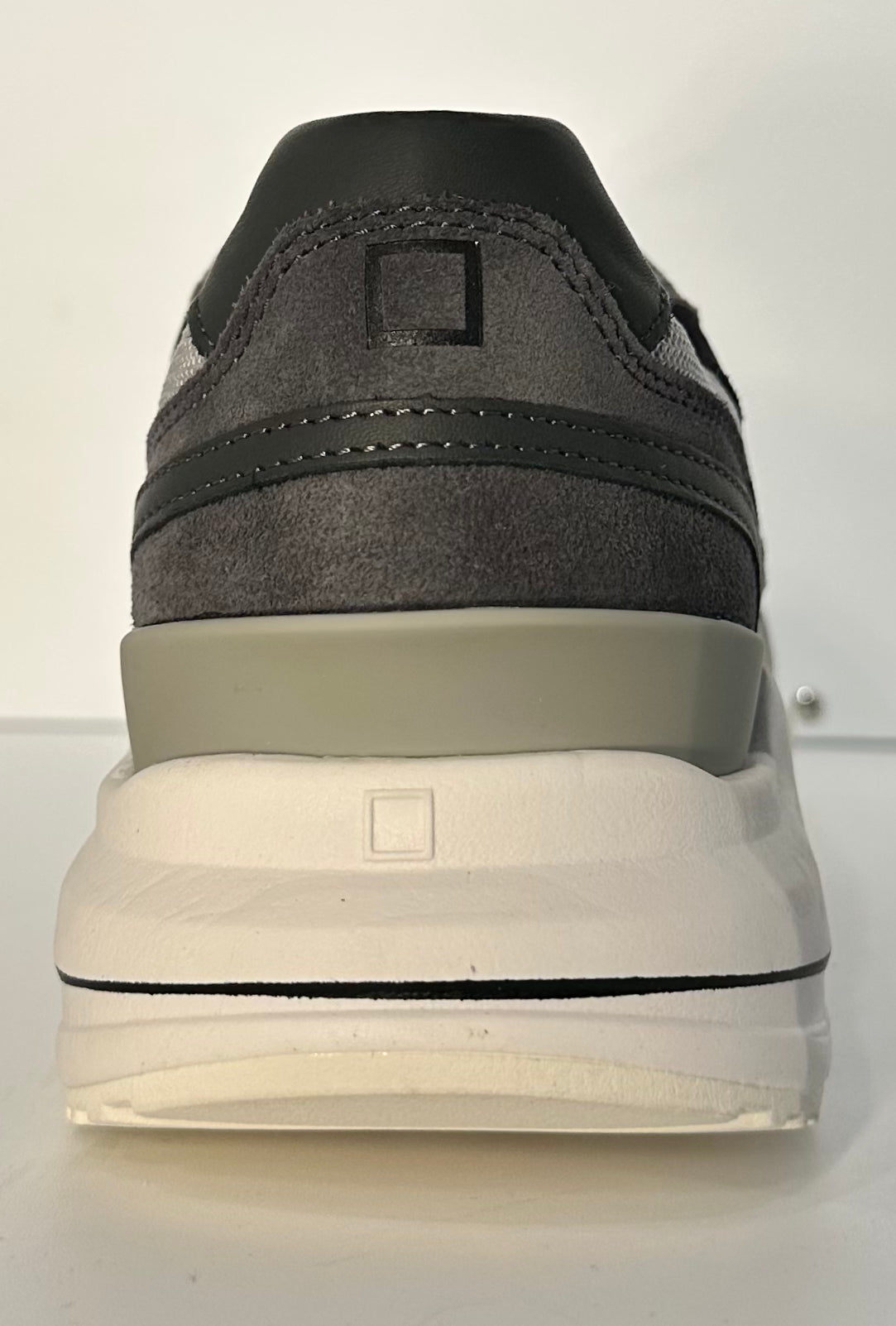 D.A.T.E Fuga Classic Light Gray