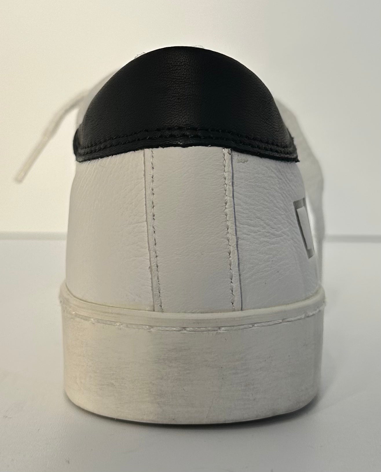 D.A.T.E. Hillow Calf White-Black