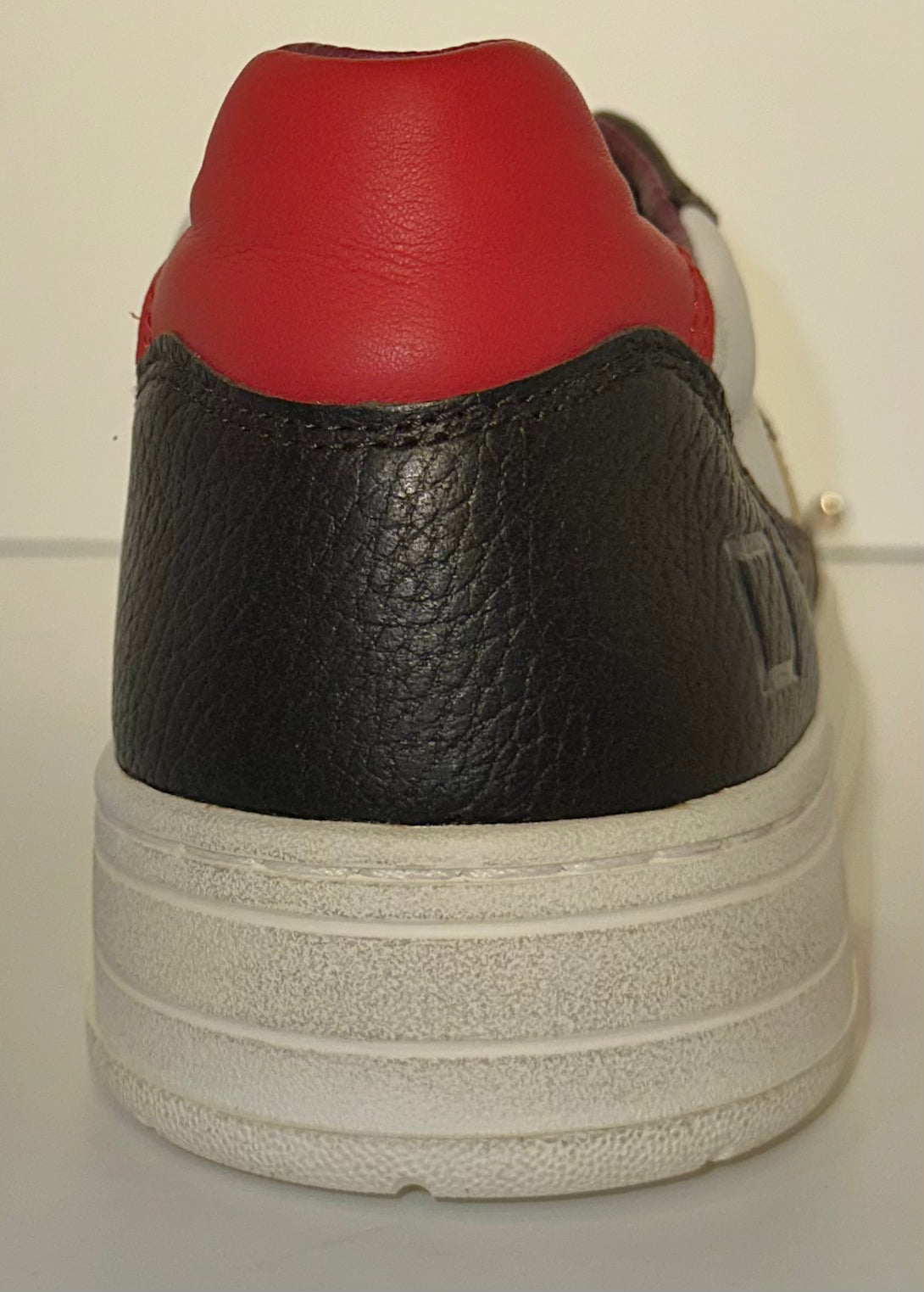 D.A.T.E. Court 2.0 Natural White-T.Moro