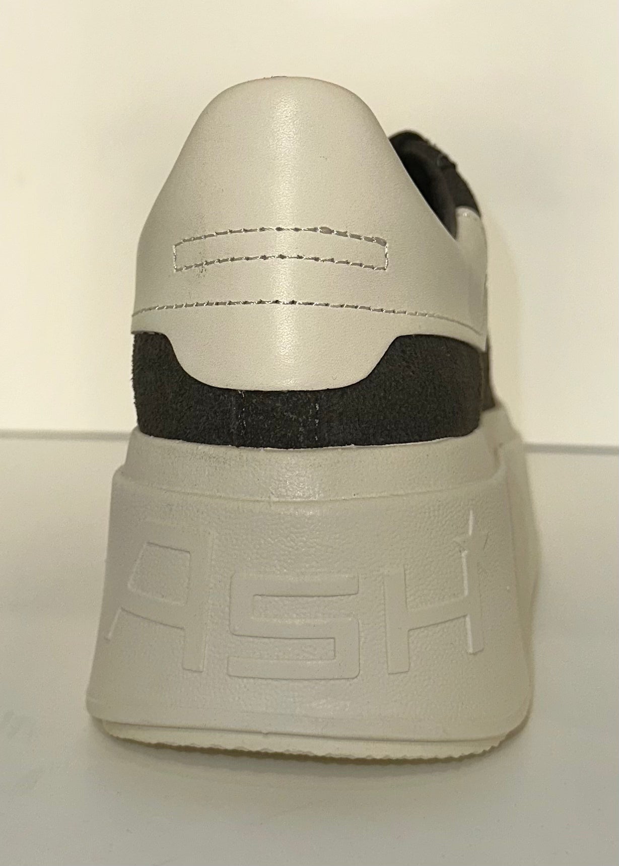 ASH Moby Bistro/Gardenia