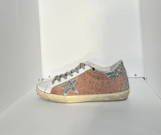 Golden Goose- Superstar