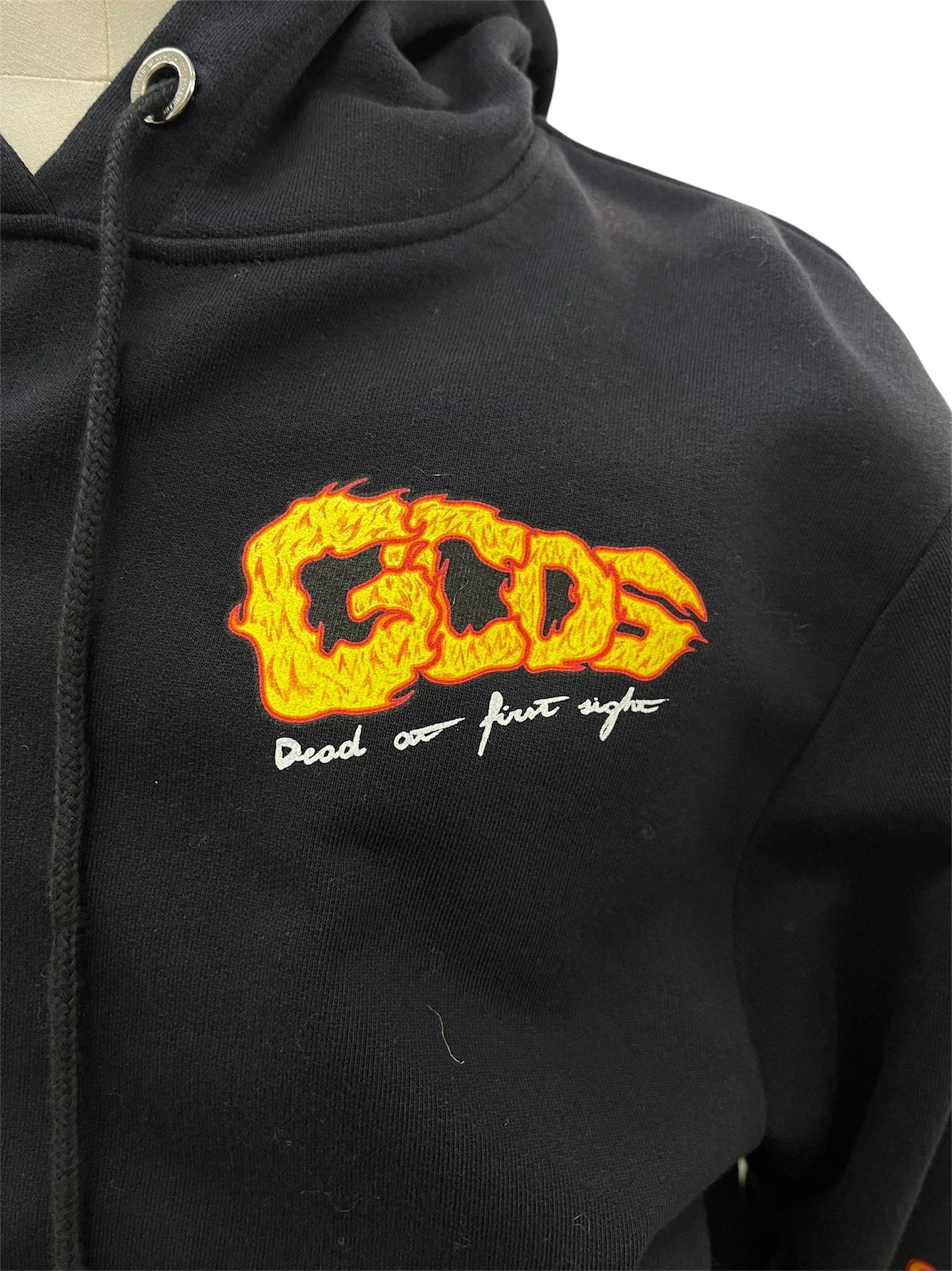 GCDS Felpa Hoodie Nera con Grafica Floreale e Logo Flame