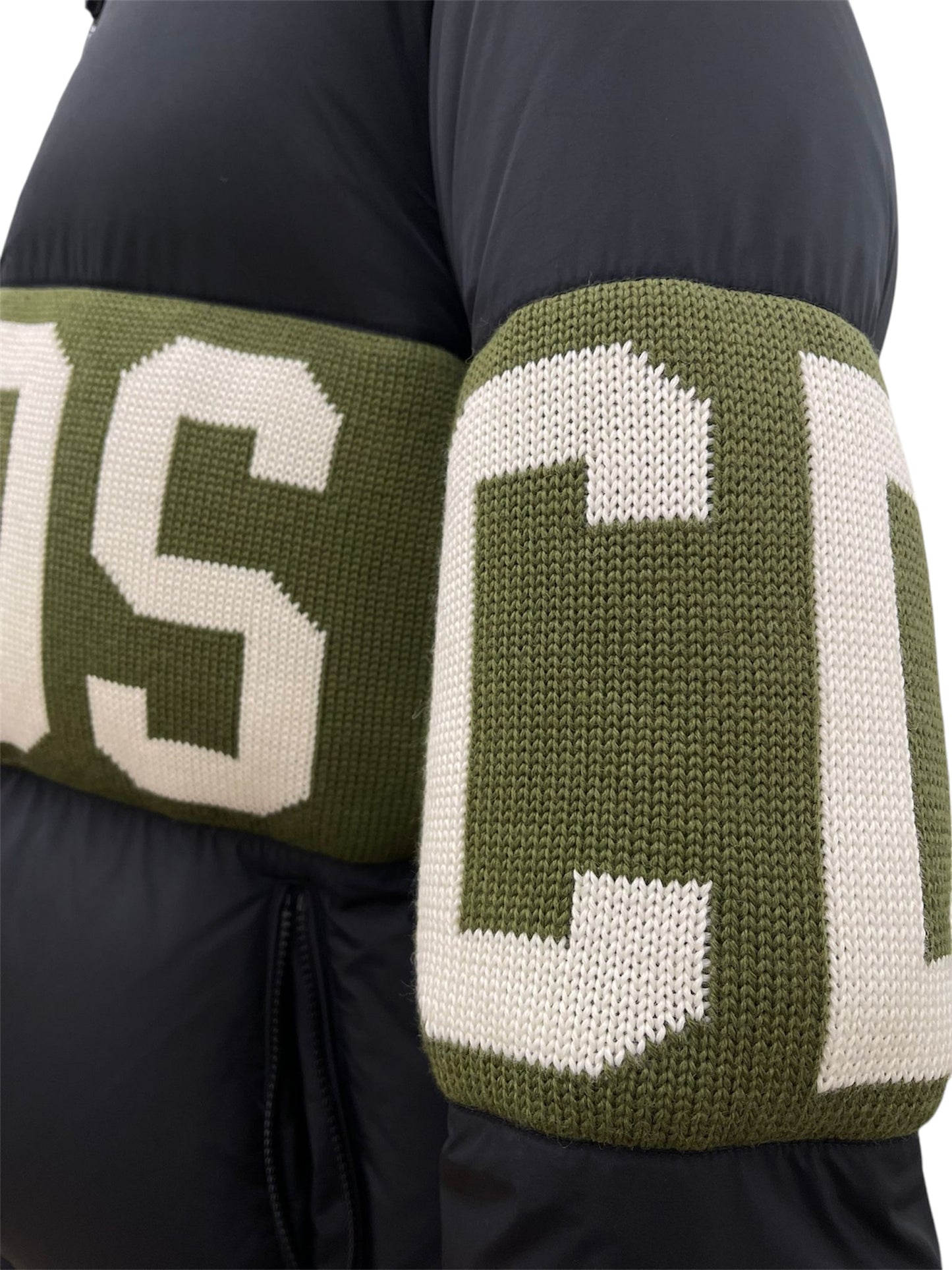 GCDS Piumino nero con fascia logo verde