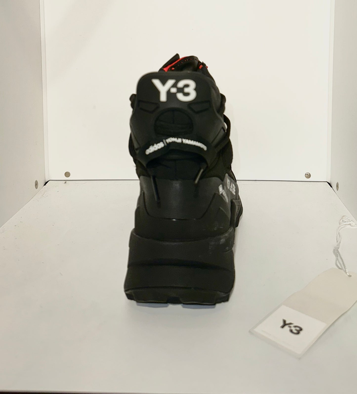Y-3 TERREX SWIFT NERE